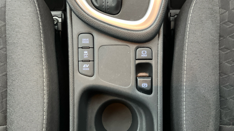 Toyota Yaris 1.5 Hybrid Design 5dr CVT Hybrid Hatchback